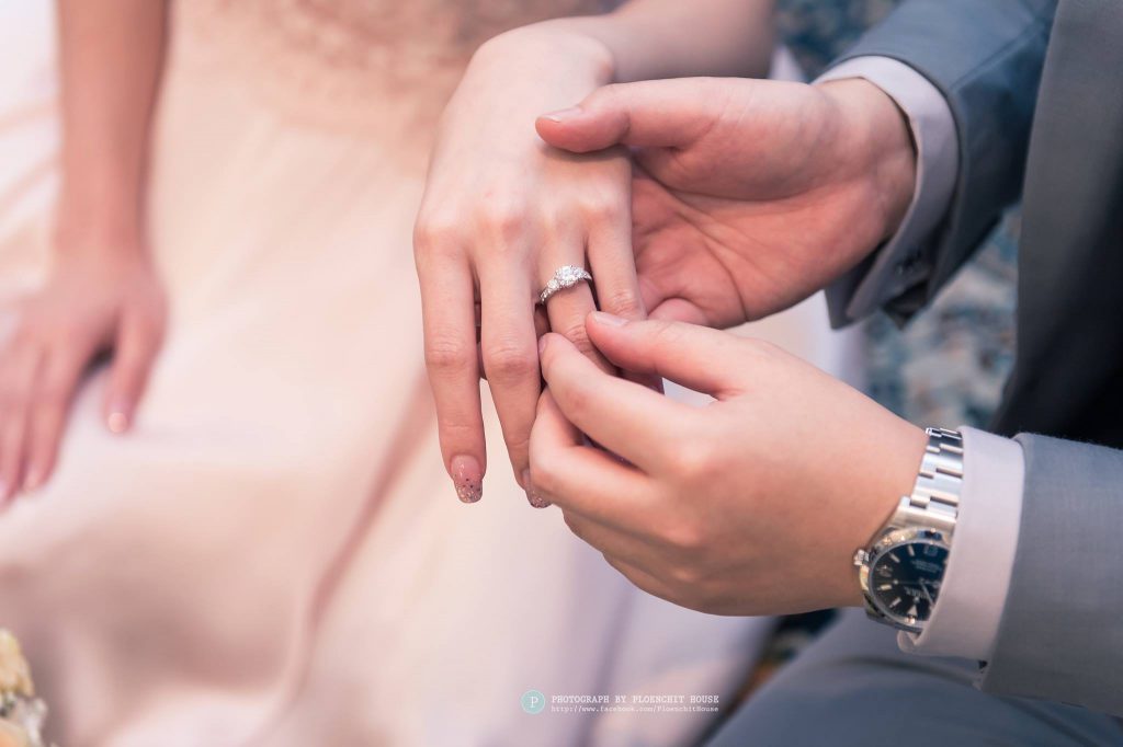 ลำดับพิธีการแต่งงานไทย สวมแหวน