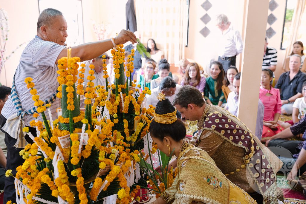 พิธีบายศรีสู่ขวัญ คืออะไร มีขั้นตอนอย่างไรบ้าง | Manita Wedding