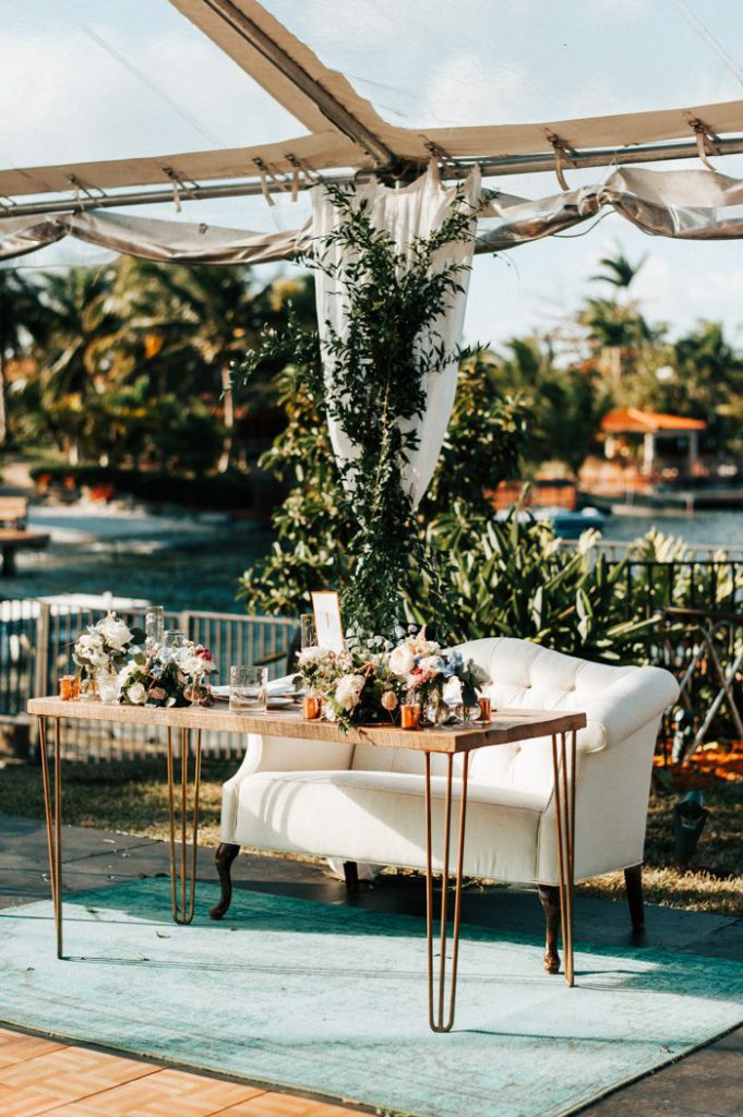 Romantic outdoor wedding idea