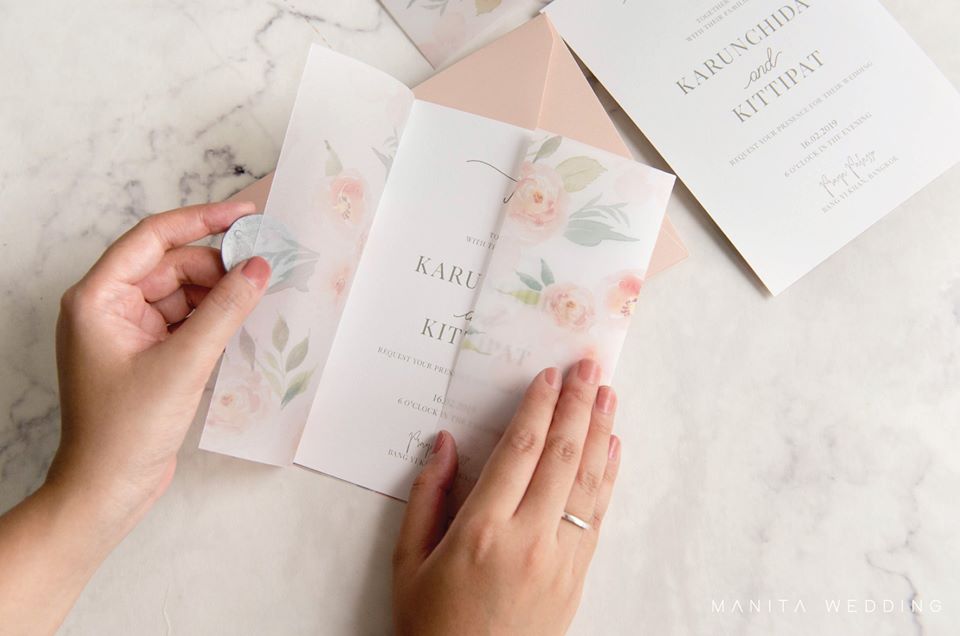5 เหตุผลที่ควรเลือกกระดาษสำหรับการ์ดแต่งงาน