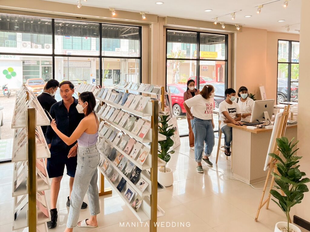 การ์ดแต่งงาน ชลบุรี บ้านบึง พัทยา บางแสน บ่อวิน แหลมฉบัง หนองใหญ่ บางละมุง พานทอง พนัสนิคม ศรีราชา เกาะสีชัง สัตหีบ บ่อทอง เกาะจันทร์