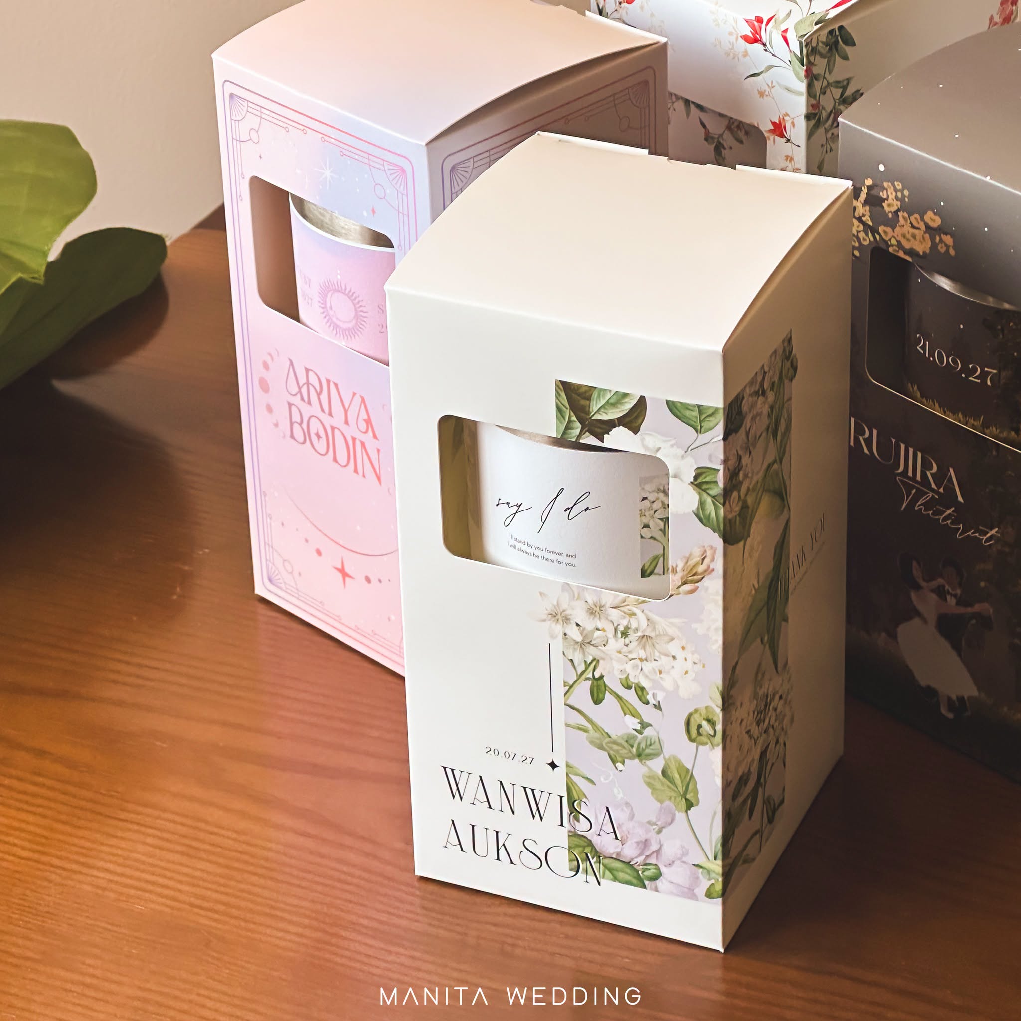 ของชำร่วย แก้วนํ้า 20 ออนซ์ ฝาหูหิ้ว